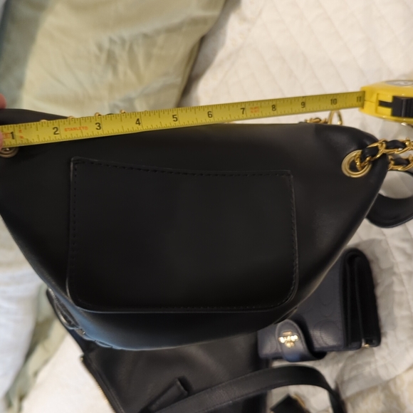 Faux leather fanny pack - Picture 8 of 8